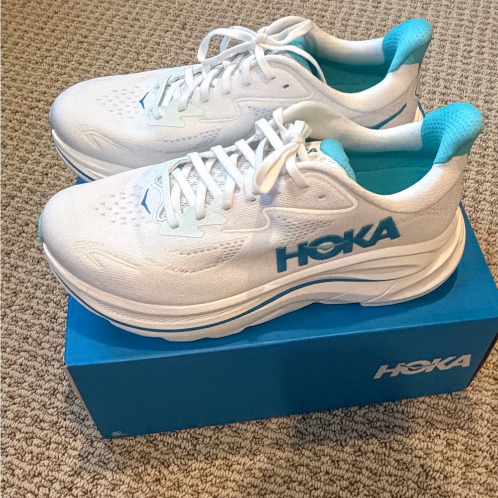 Hoka Clifton 10 - Picture 1 of 6